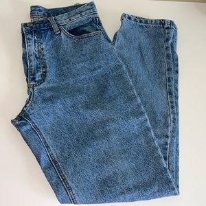 brandy melville mom jeans